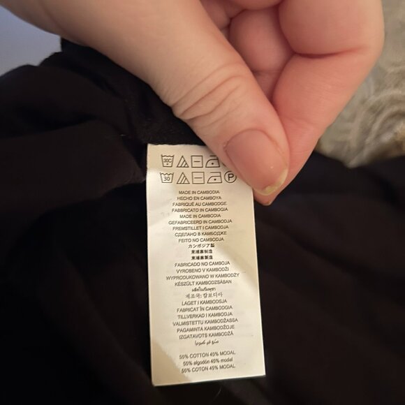 NWT Michael Kors Off-The-Shoulder Black Top XL Statement Sleeve Chic - Picture 11 of 12